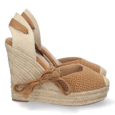 Sandalias de cuña pala cerrada mujer color camel