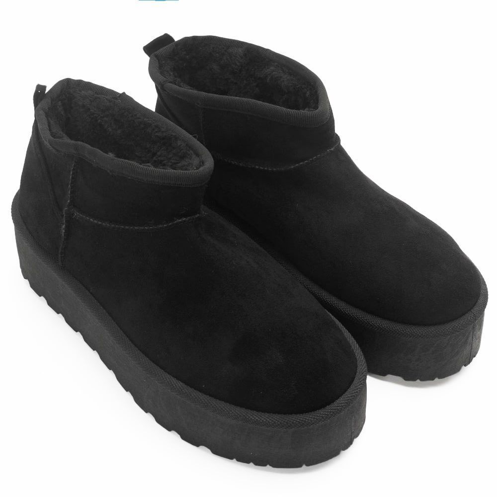 botas-australianas-de-plataforma-color-negro-puntosalao-2