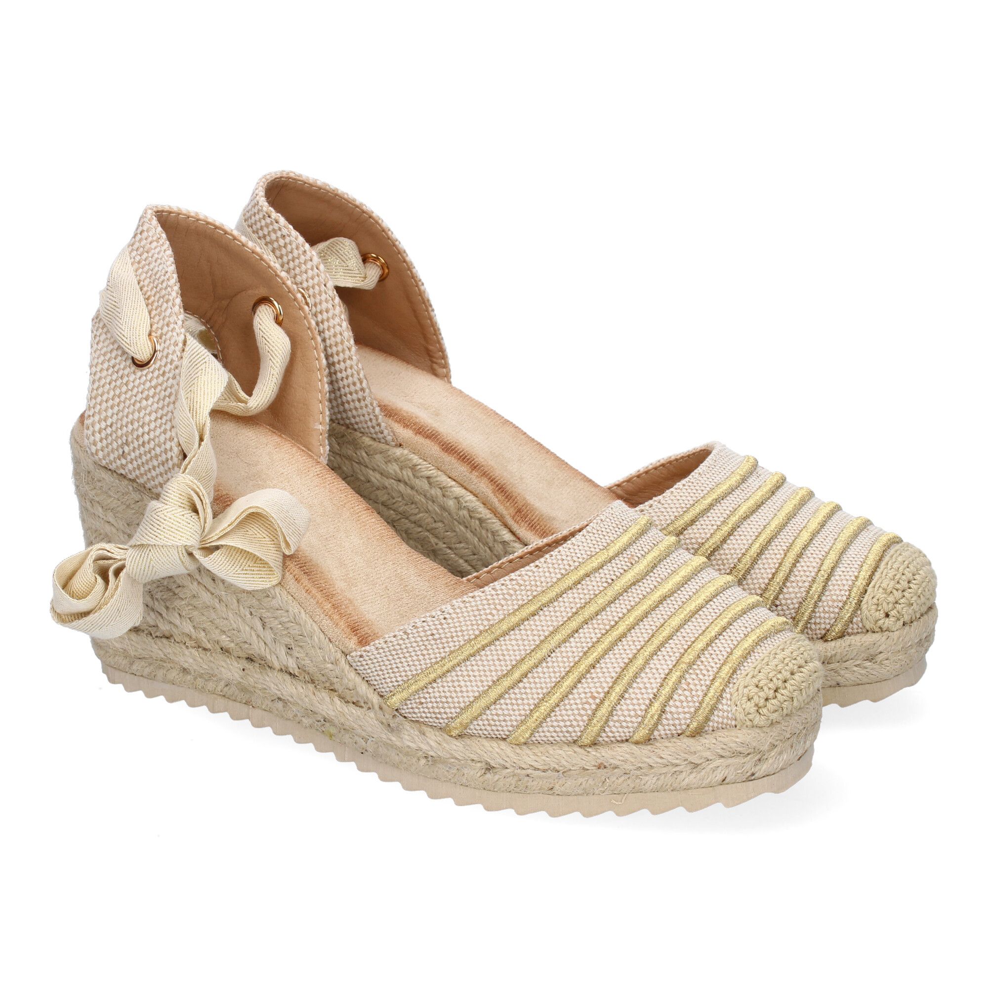 5Q82-Oro_0.jpg Sandalias doradas de cuña media en yute para mujer 5Q82