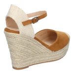 VR5-1515-Camel_0.jpg