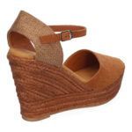 VR5-1527-Camel_0.jpg