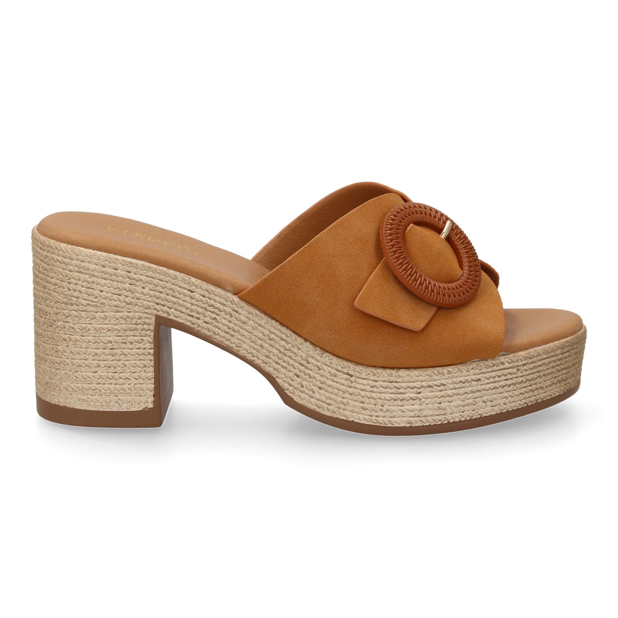 VR5-1615-Camel_1.jpg