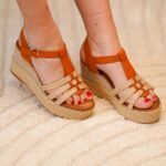 F230-48-Camel_0.jpg