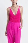 traje_rosa_1_1.jpg