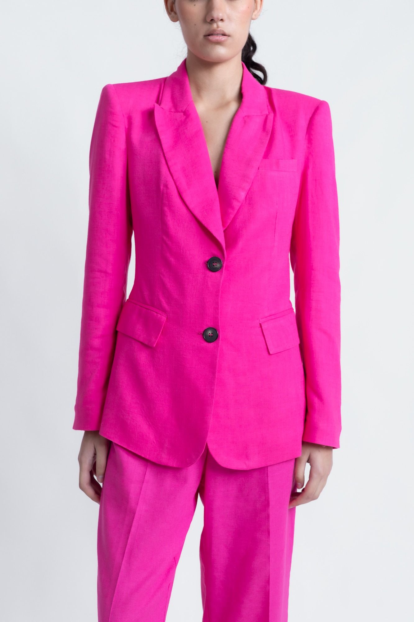 traje_rosa_2.jpg
