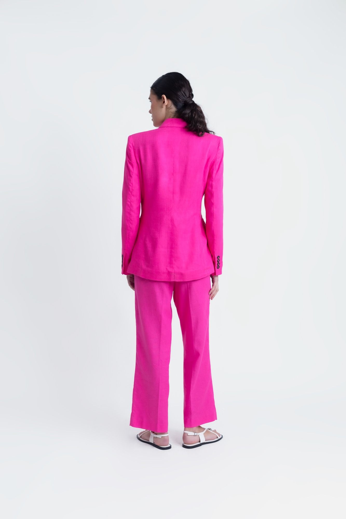traje_rosa_4.jpg